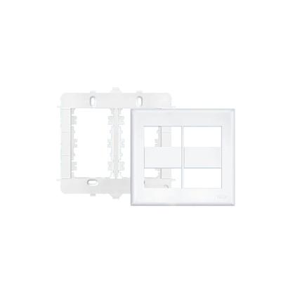 Imagem de Placa C/3 Módulos Tomada 10A + 1 Módulo Interruptor Simples