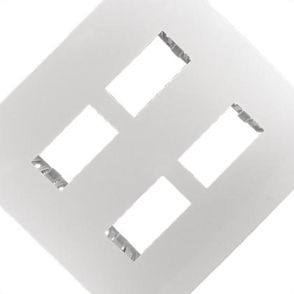 Imagem de Placa Conjunto Ilumi I9-Inove Branco 4X4 2 Modulos + 2 Modulos Separados Horizontais Branca - 97070