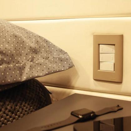 Imagem de Placa Giz 4X2 3P  Fendi Soft Touch 57200065 Tramontina