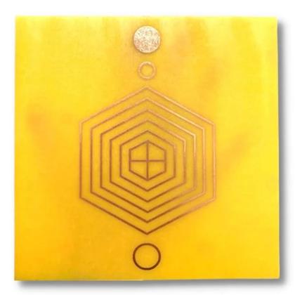 Imagem de Placa Grafico Escudo Protetor M 7x7cm - Radionica Radiestesia
