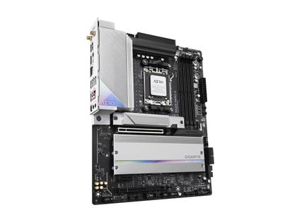Imagem de Placa-mãe GIGABYTE B650 AERO G (AM5/LGA 1718/AMD B650)