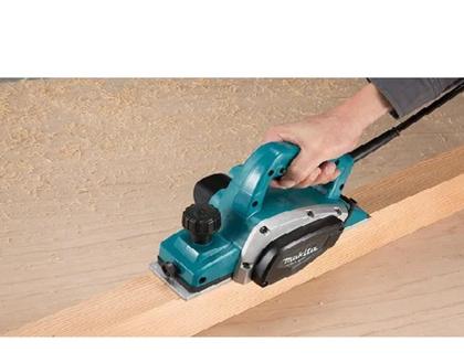 Imagem de Plaina 82MM - 220V M1902B-220V - MAKITA-9224