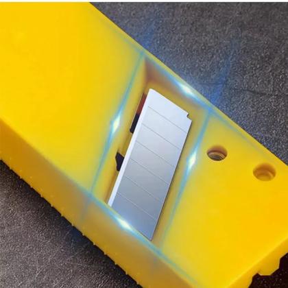 Imagem de Plaina Cortador Refilador Aparador de Fita Borda Curvada 45º MDF Drywall Gesso