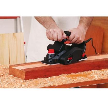 Imagem de Plaina Elétrica 3.1/4" 550W com 2 Lâminas e 1 Chave - Skil 1555