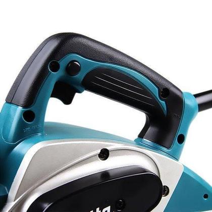 Imagem de Plaina Elétrica 3.1/4 620W Makita Kp0800 82 Mm + Acess 220V