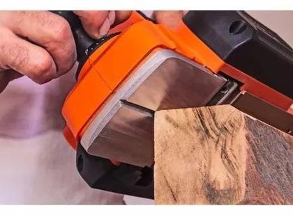 Imagem de Plaina Eletrica 82mm Prof 11mm127V 710W BEW712 Black Decker