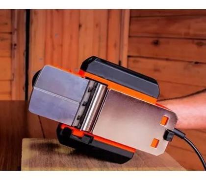 Imagem de Plaina Eletrica 82mm Prof 11mm127V 710W BEW712 Black Decker