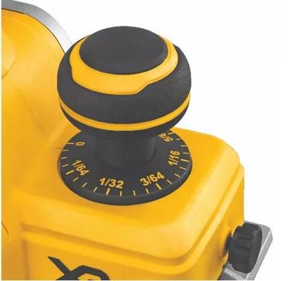 Imagem de Plaina elétrica manual DeWalt DCP580B 82mm cor amarelo