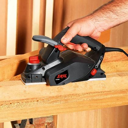 Imagem de Plaina Elétrica Manual Skil 1555 82 mm 550 W 220v - F012 155 5JA