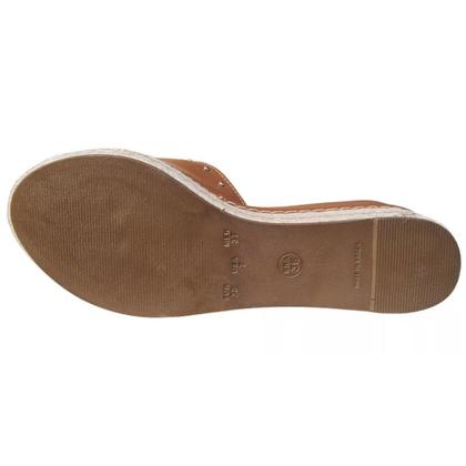 Imagem de Plataforma Tamanco Flatform com Tachinhas Cores Salto Médio