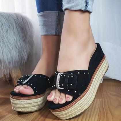 Imagem de Plataforma Tamanco Flatform com Tachinhas Cores Salto Médio