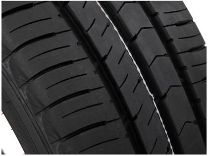 Imagem de Pneu Aro 15” 195/55R15 Goodyear 85H Sport 2 Direction 2