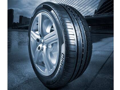 Pneu Aro 16” Pirelli 195/55R16 91V XL - Cinturato P7 - Pneu de