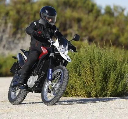 Imagem de Pneu Metzeler dianteiro 90/90-21 Enduro 3 54s falcon 400