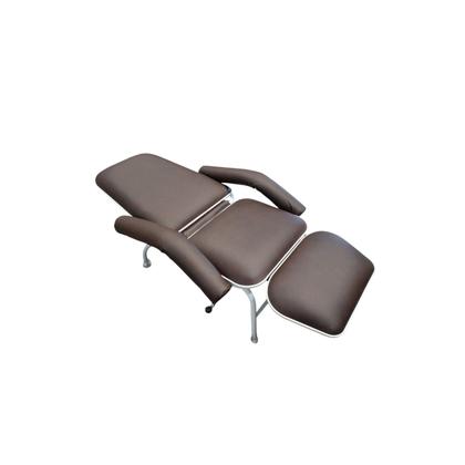 Poltrona Cadeira Hospitalar Reclinável 4 Posições Para Descanso e Acompanhante Standard Marrom - Metal Solution Imagem de Poltrona Cadeira Hospitalar Reclinável 4 Posições Para Descanso e Acompanhante Standard Marrom