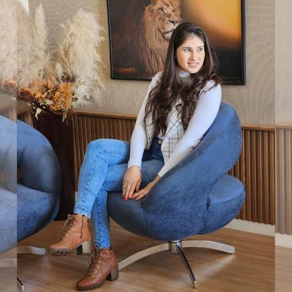 Imagem de Poltrona Giratória Rigel Redonda Orgânica Moderna com Base de Aluminio Azul Jeans - Larbelle