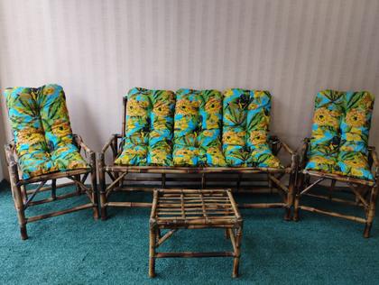 Imagem de Poltronas de Bambu 5 Lugares conjunto completo Com Almofadas E Mesa De Centro poltronas sofá de bambu entrega rápida