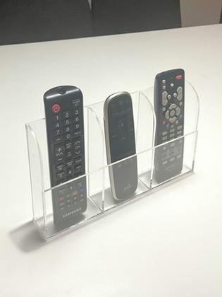 Imagem de Porta Controle Em Acrílico Triplo