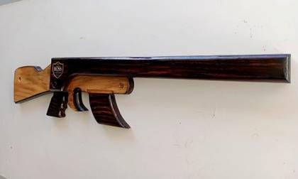 Imagem de Porta Facas para Cozinha e  Área de Churrasco de Parede em Madeira Nobre