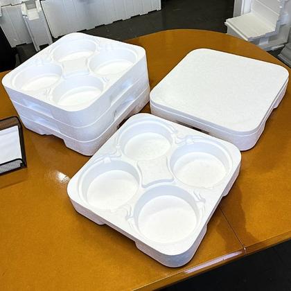 Imagem de Porta Marmitex de Isopor com Tampa 1 Unidade