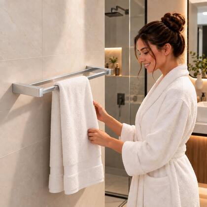 Imagem de Porta Toalha Duplo Banheiro 60cm Aço Inox Cromado Linha Paris Fixação por Parafusos
