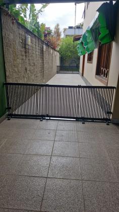 Imagem de Portão Personalizado em PVC para Áreas internas e externas Com 1,5 cm de espaçamento (80cm alt)