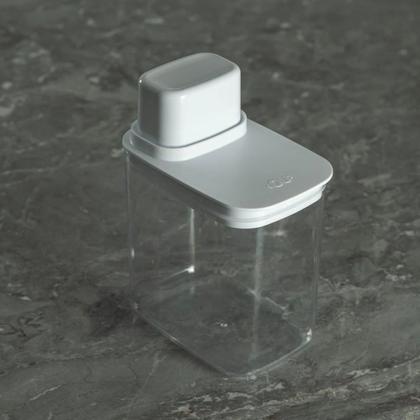 Imagem de Pote Hermético Para Mantimentos com Medidor 1,5L Drop Branco