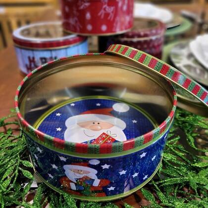 Imagem de Pote Metal Redondo Decorado Natal Papai Noel Com Visor 800ml - Art Christmas