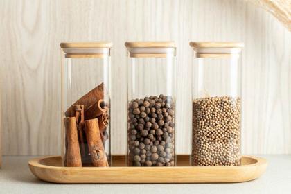 Imagem de Pote Quadrado Hermético De Vidro Borossilicato Com Tampa De Bambu Yoi 2050ml