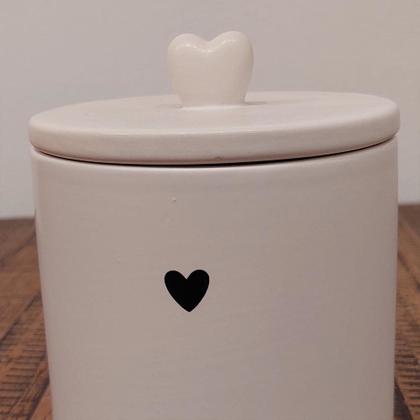 Imagem de Potiche Decorativo De Cerâmica Heart Branco Lyor 12cm