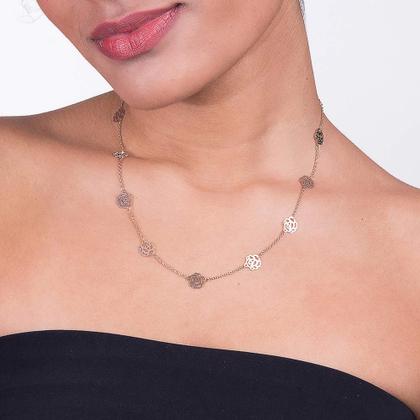 Imagem de Presente Feminino Rommanel Kit Colar + Brincos Rosas Vazadas Banhado Ouro 18k