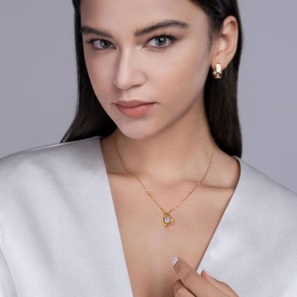 Imagem de Presente Para Esposa Colar Banhado a Ouro 18K Com Mensagem Emocionante e Caixa