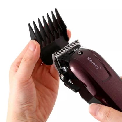 Imagem de Professional Hair Clippers for Men Rechargeable Barber Set Cordless Km-2600