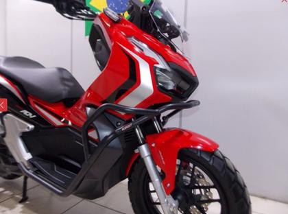 Imagem de Prot. de carenagem  e escapamento honda adv 150 pr fosco (12571)