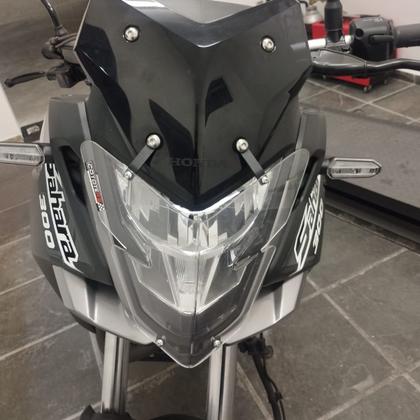 Imagem de Protetor de Farol Principal Coyote em Policarbonato - Sahara 300 - Honda