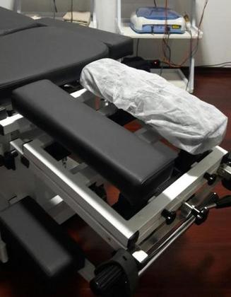 Imagem de Protetor Em Tnt Mesa/maca De Flexão-distração C/150 Unidades