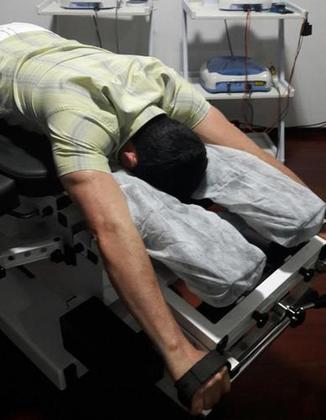 Imagem de Protetor Em Tnt Mesa/maca De Flexão-distração C/150 Unidades