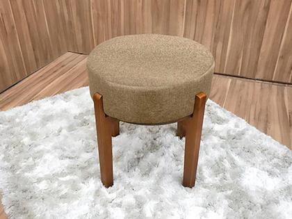 Imagem de Puff Decorativo cor Bege 419 Mona