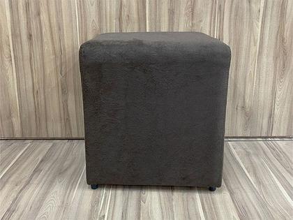 Puff Decorativo Marrom 603 Alpoim Imagem de Puff Decorativo Marrom 603 Alpoim