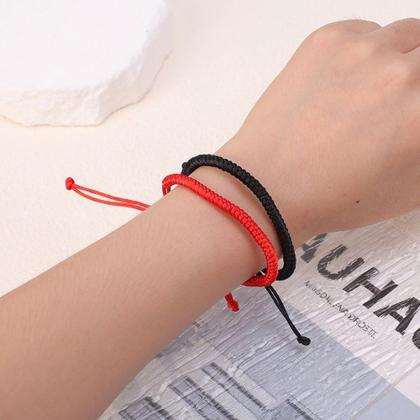 Imagem de Pulseira de Corda Trançada  Amuleto da Sorte Vermelho Artesanal Tibetano