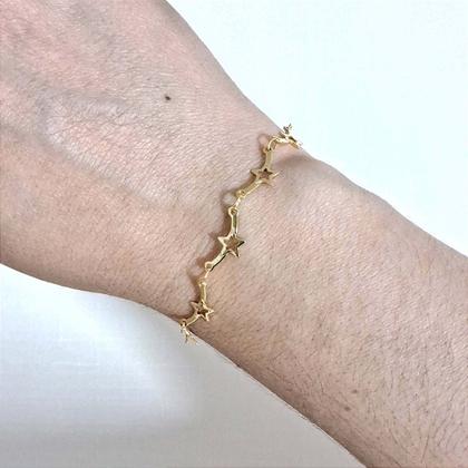Imagem de Pulseira de Estrelas Douradas com Extensor - Semijoia Hipoalérgica