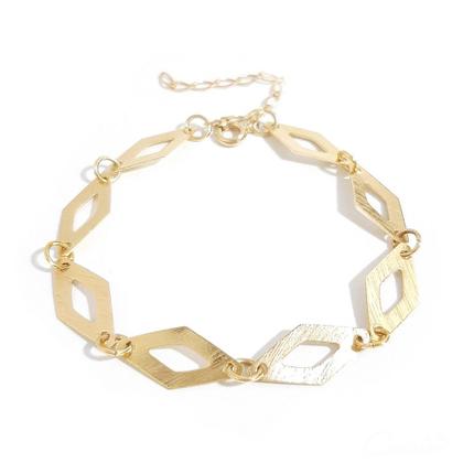 Imagem de Pulseira Feminina de Losangos Vazados Banhada a Ouro 18k