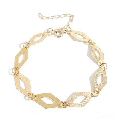 Imagem de Pulseira Feminina de Losangos Vazados Banhada a Ouro 18k