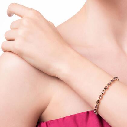 Imagem de Pulseira Formada Por 18 Cristais Ovais De 4, 552102