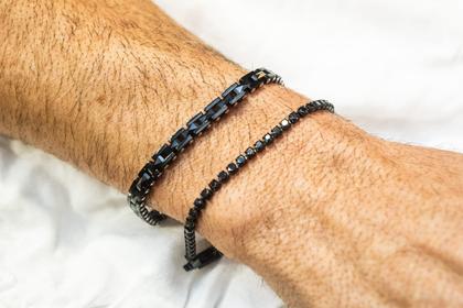 Imagem de Pulseira Riviera Masculina Aço Inox e zirconia preta comprimento 21 cm