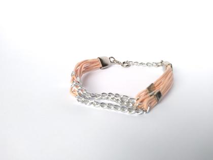 Imagem de Pulseira Rosa com corrente