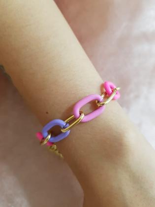 Imagem de Pulseiras Braceletes coloridos banhado com detalhes em dourado elo duplo