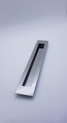 Imagem de Puxador Concha De Embutir Para Portas Em Inox Polido 52cm
