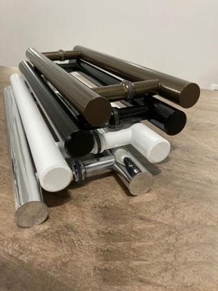 Imagem de Puxador H Tubular Duplo Porta Madeira Vidro 40Cm Preto