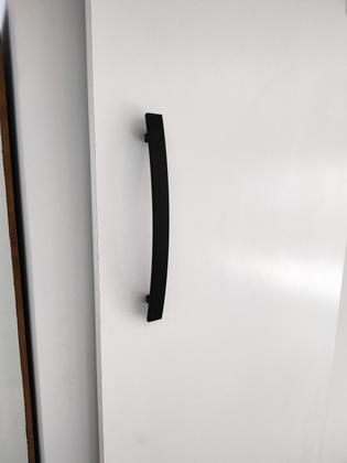 Imagem de Puxador Para Porta Duplo Em Aço Inox Curvo 50cm Preto